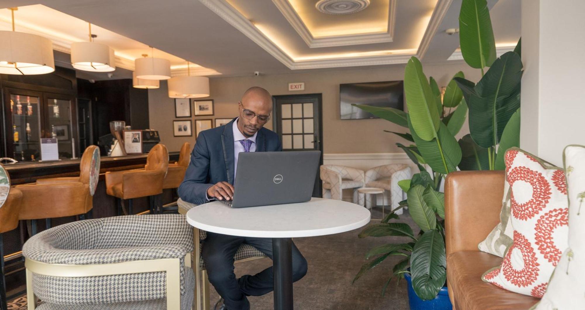 Anew Hotel Hilton Pietermaritzburg Dış mekan fotoğraf