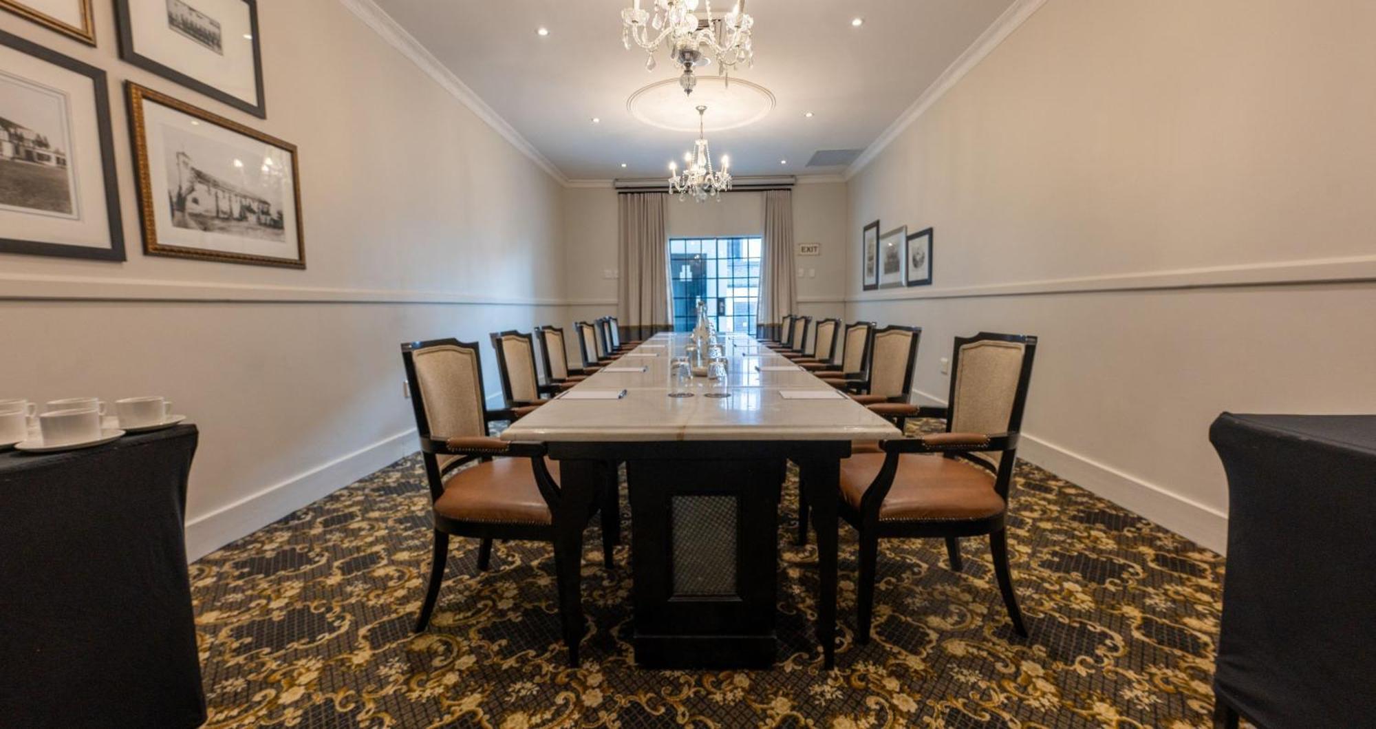 Anew Hotel Hilton Pietermaritzburg Dış mekan fotoğraf